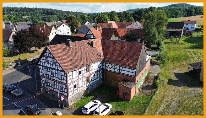Einfamilienhaus Alsfeld / Eifa Eifa - 8 Zimmer, 180 m&sup2;, 82.900&euro; | Angebot:25800249