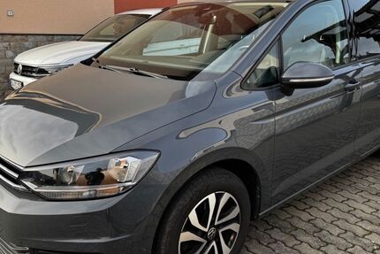 VW Touran 39.121 km 29.480 € Werneck 97440