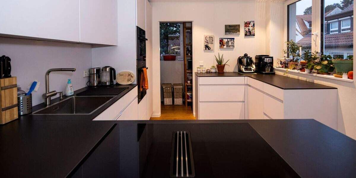 Handschuhsheim - kernsanierte Altbau-Maisonette mit Kamin, Terrasse und besonderem Grundriss 5 zimmer