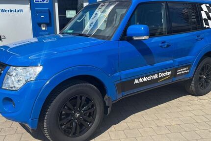 Mitsubishi Pajero 136.500 km 29.900 &euro; Mainburg 84048