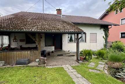 Haus zum Kaufen in Rosenheim 739.400 € 158 m² 7 zimmer