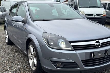 Opel Astra 216.000 km 2.780 € Meckenbeuren 88074