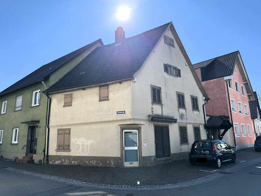 Einzelhandel in Riegel 250.000 € 310 m² zimmer