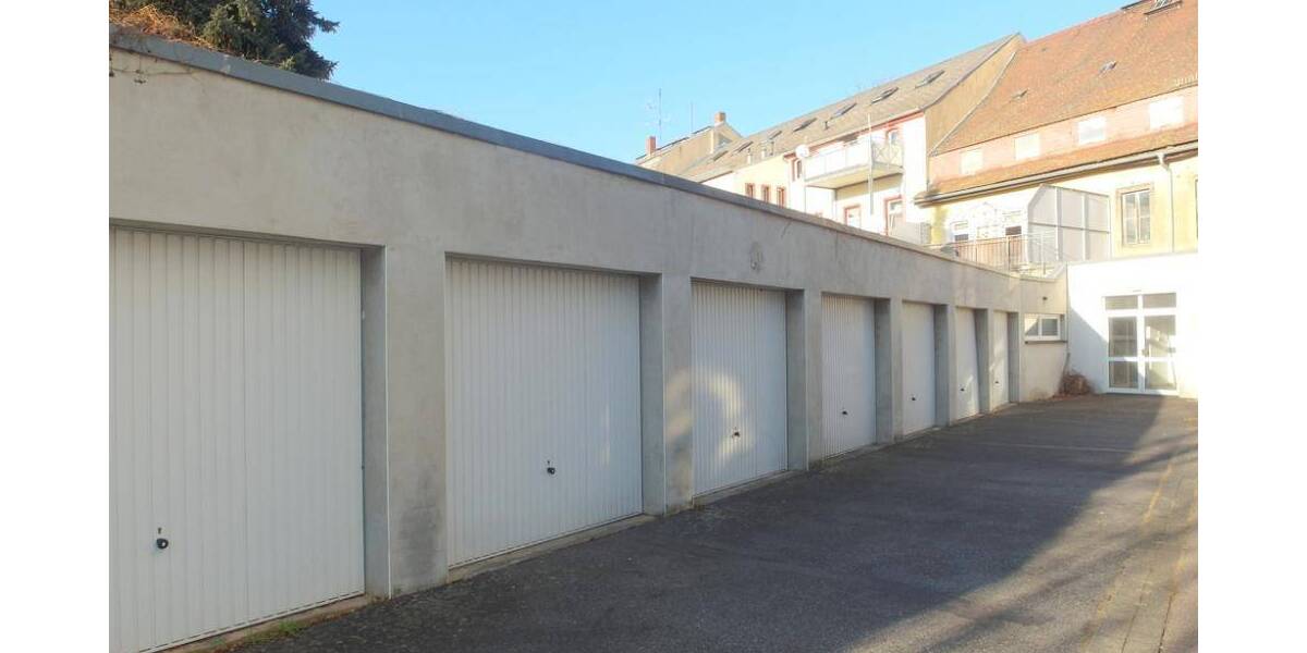 Etagenwohnung Döbeln Sörmitz - 3 Zimmer, 74 m&sup2;, 385&euro; | Angebot:26028680