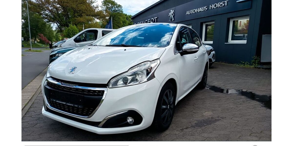 Peugeot 208 124.935 km 6.990 &euro; Rauschenberg 35282