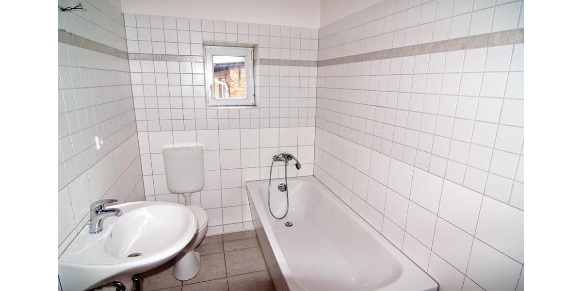 Etagenwohnung Zehdenick - 1 Zimmer, 42 m&sup2;, 300&euro; | Angebot:26253885