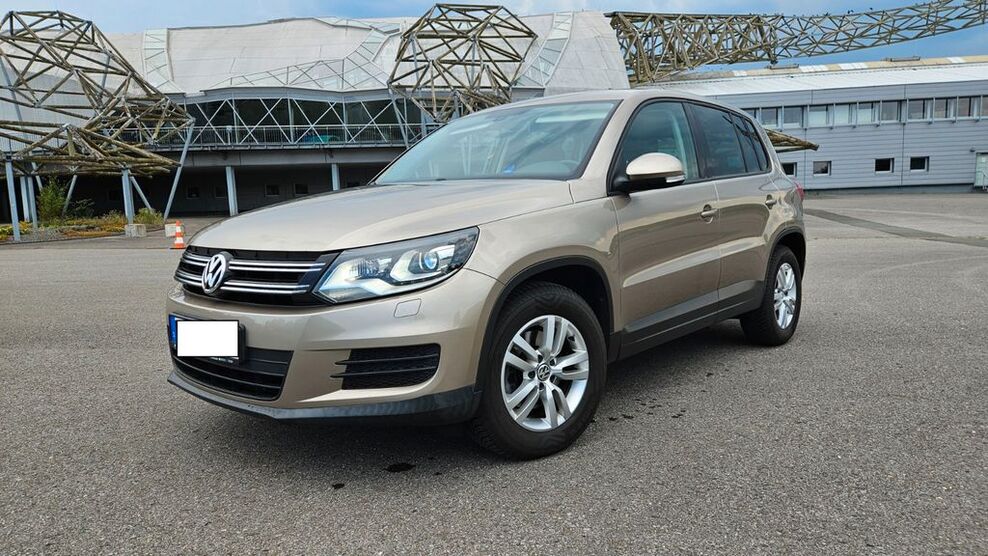 VW Tiguan 140.000 km 11.190 € Dülmen 48249