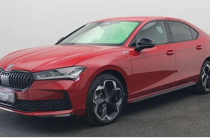 Skoda Superb 17.500 km 46.580 &euro; Würzburg 97084