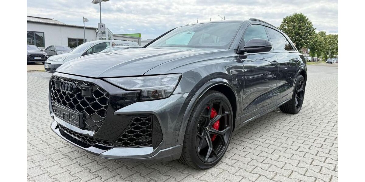 Audi RSQ8 1.500 km 169.900 &euro; Norderstedt 22844