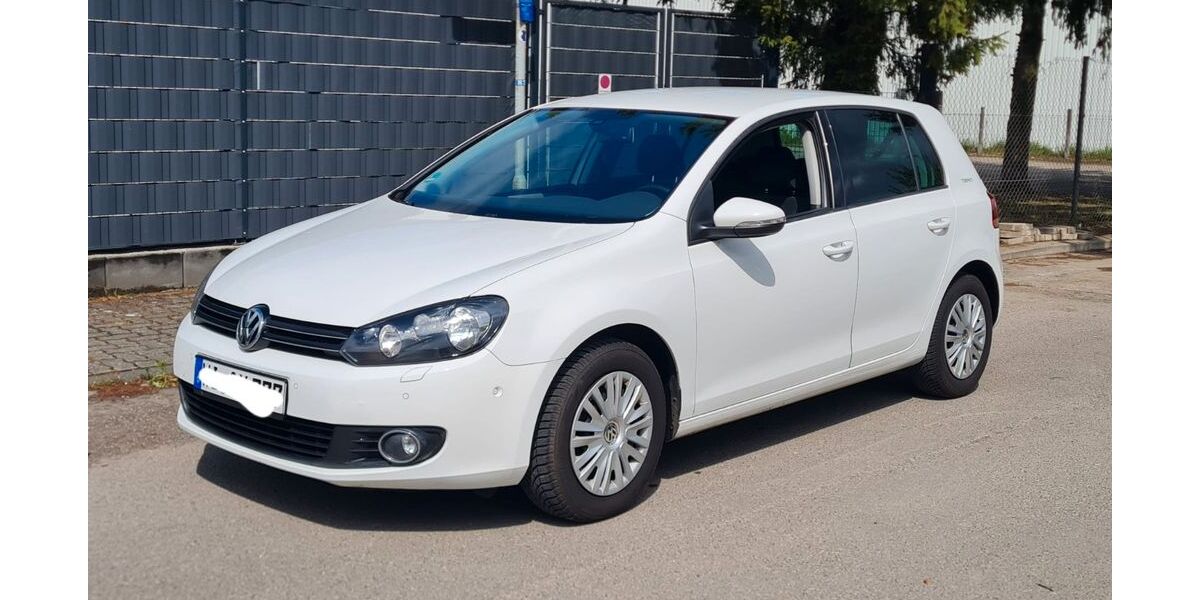 VW Golf 165.000 km 6.790 &euro; Bruchsal 76646