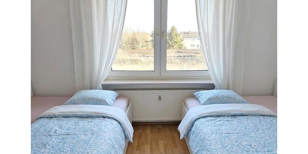 Mehrfamilienhaus, Wohnhaus Oberursel (Taunus) - 12 Zimmer, 220 m&sup2;, 3.260&euro; | Angebot:25916159