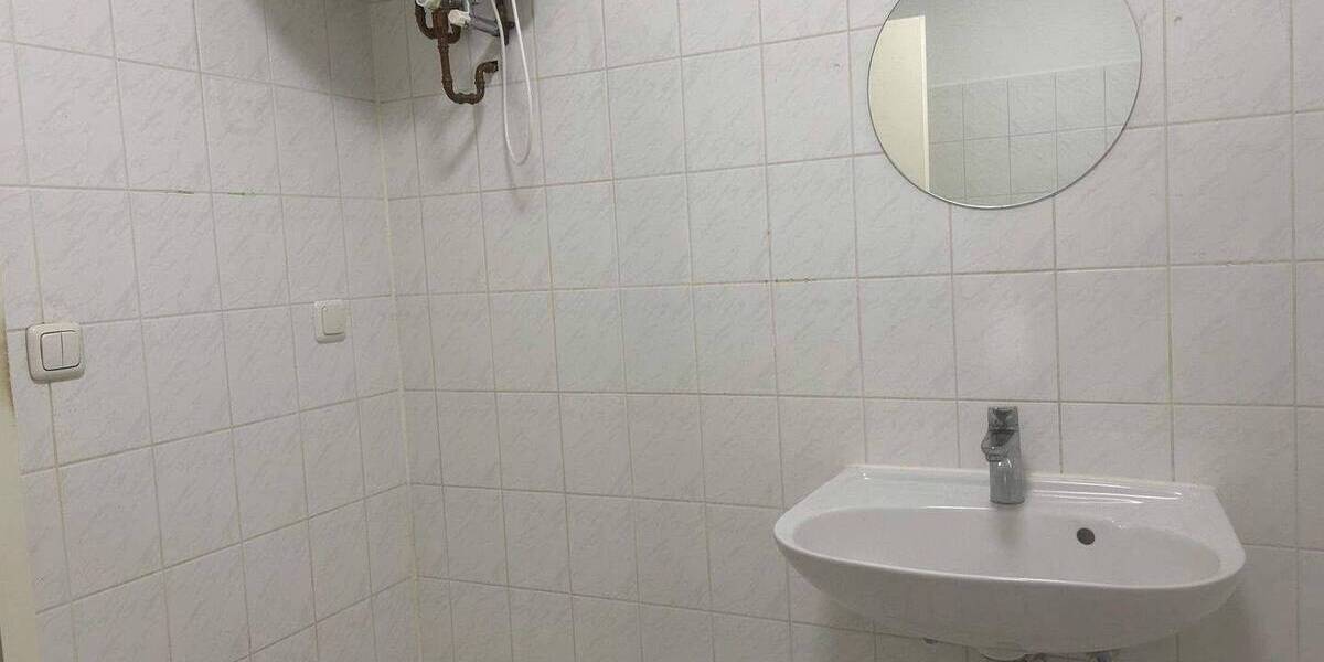 Etagenwohnung Halle (Saale) Innenstadt - 2 Zimmer, 52 m&sup2;, 472&euro; | Angebot:26891628