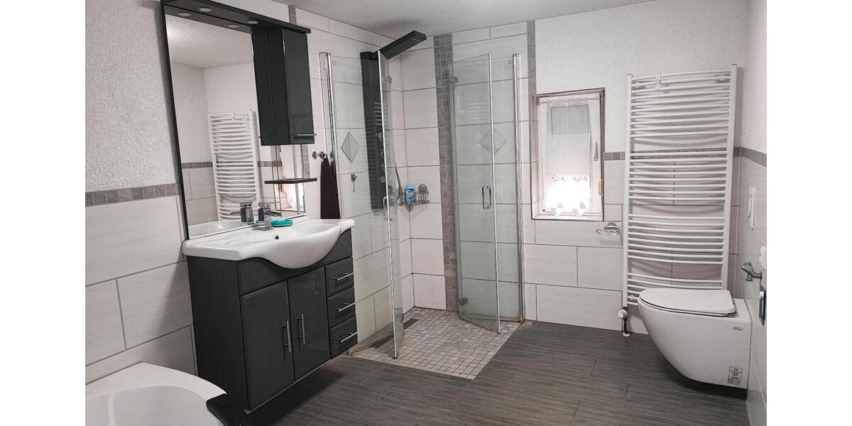 Reihenhaus Dessau-Roßlau Brambach - 4 Zimmer, 140 m&sup2;, 180.000&euro; | Angebot:26374571