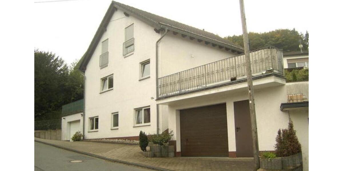 Dachgeschoßwohnung Engelskirchen - 2 Zimmer, 70 m&sup2;, 490&euro; | Angebot:25540058