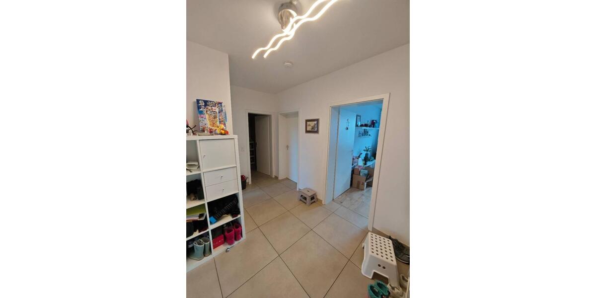 3-Zimmer-Wohnung 72qm vollmöbliert EEK A+ keine WBS 3 zimmer