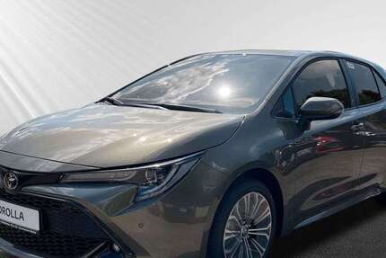 Toyota Corolla 11.844 km 24.895 &euro; Neumünster-Einfeld 24536