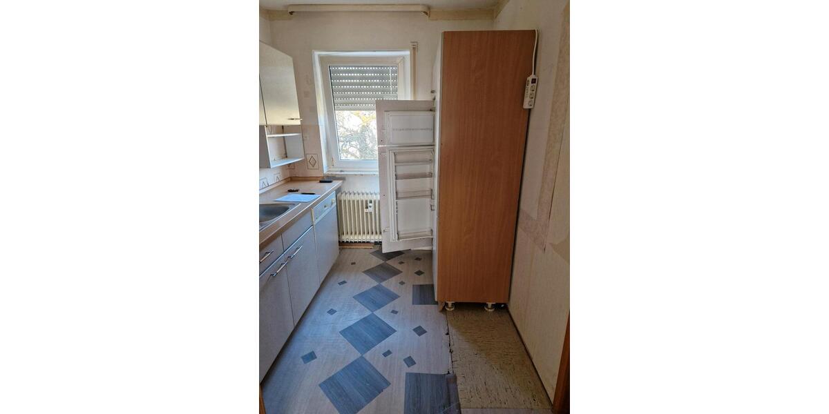 Etagenwohnung Kemnath - 4 Zimmer, 90 m&sup2;, 700&euro; | Angebot:25158100