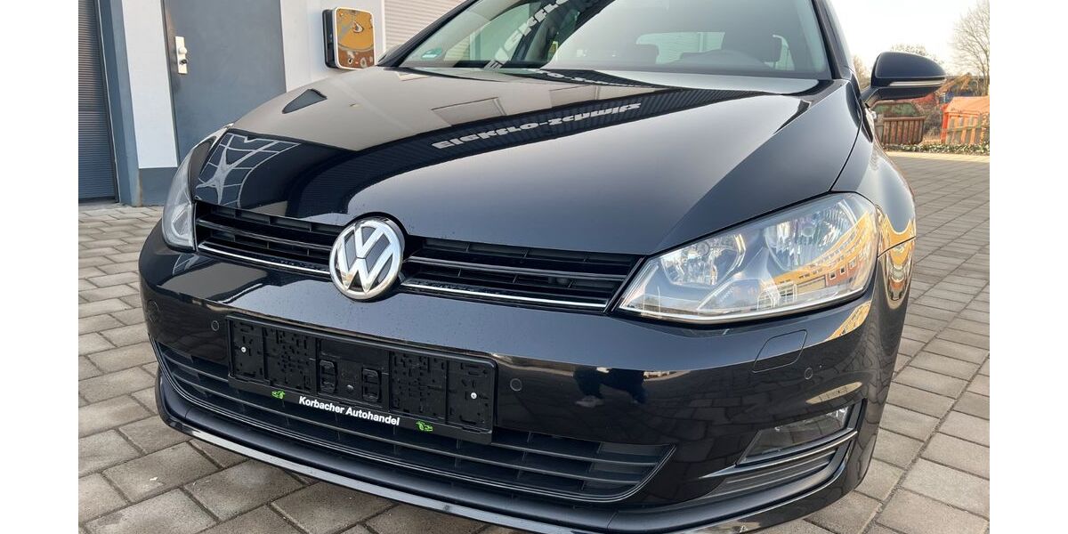 VW Golf 102.880 km 10.750 &euro; korbach 34497