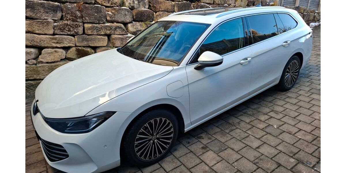 VW Passat 12.500 km 36.750 &euro; Tuttlingen 78532