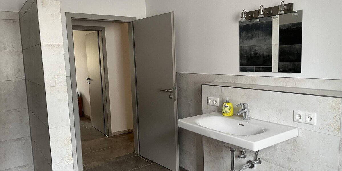 Terrassenwohnung Lieblingshof Lieblingshof - 4 Zimmer, 114 m&sup2;, 1.600&euro; | Angebot:26875122