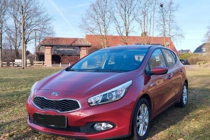 Kia ceed / Ceed 89.756 km 7.200 &euro; Ibbenbüren 49479