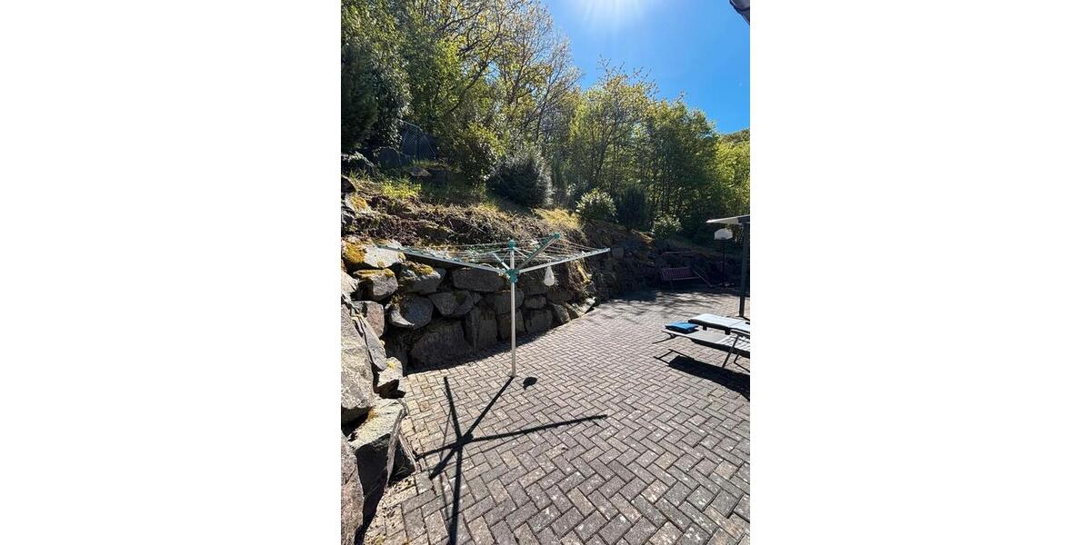 Einfamilienhaus Dautphetal - 3 Zimmer, 150 m&sup2;, 290.000&euro; | Angebot:26989571