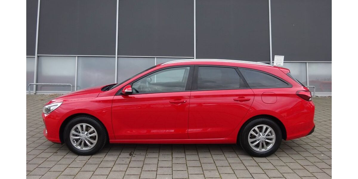 Hyundai i30 55.957 km 12.750 &euro; Steißlingen 78256