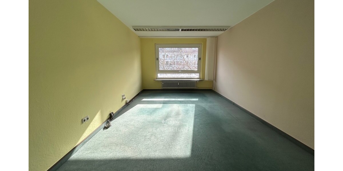 Gepflegte Bürofläche mit ca. 180m², sofort bezugsfrei, Nähe RheinChristuskirche - - Gewerbeobjekt Mainz | Angebot:26799198