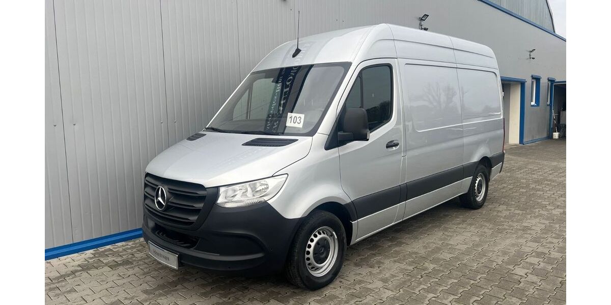 Mercedes-Benz Sprinter 37.936 km 30.399 &euro; Berlin 13055
