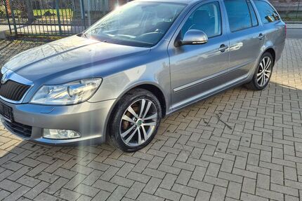 Skoda Octavia 200.000 km 2.499 &euro; Weida 07570