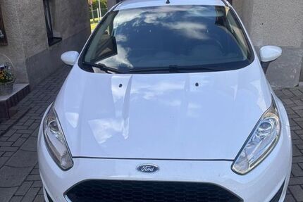 Ford Fiesta 89.700 km 5.500 &euro; Großrückerswalde 09518