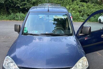 Opel Combo 154.200 km 1.500 &euro; Hattersheim 65795