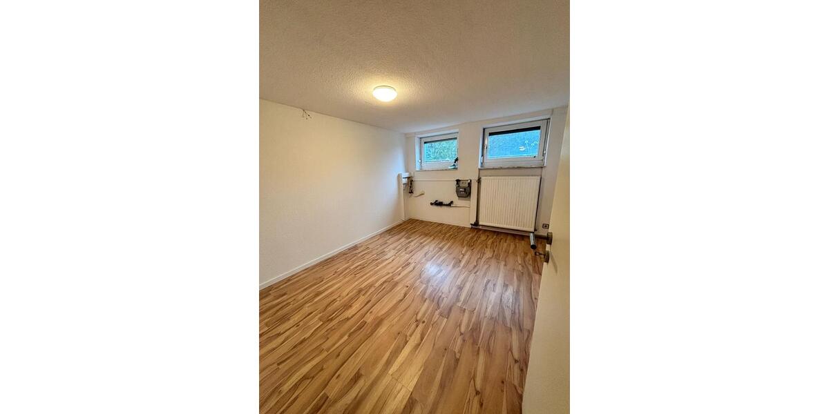 Einfamilienhaus Wilhelmshaven Fedderwardergroden - 5 Zimmer, 120 m&sup2;, 1.150&euro; | Angebot:26241996