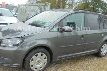 VW Touran 243.000 km 6.490 &euro; Achim 28832