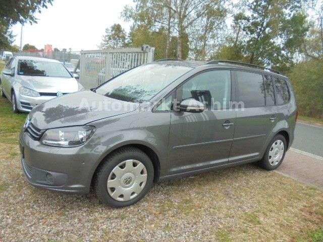 VW Touran 243.000 km 6.490 &euro; Achim 28832