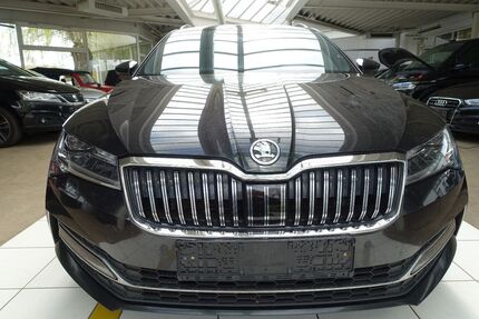 Skoda Superb 157.654 km 23.950 &euro; Magdeburg 39130