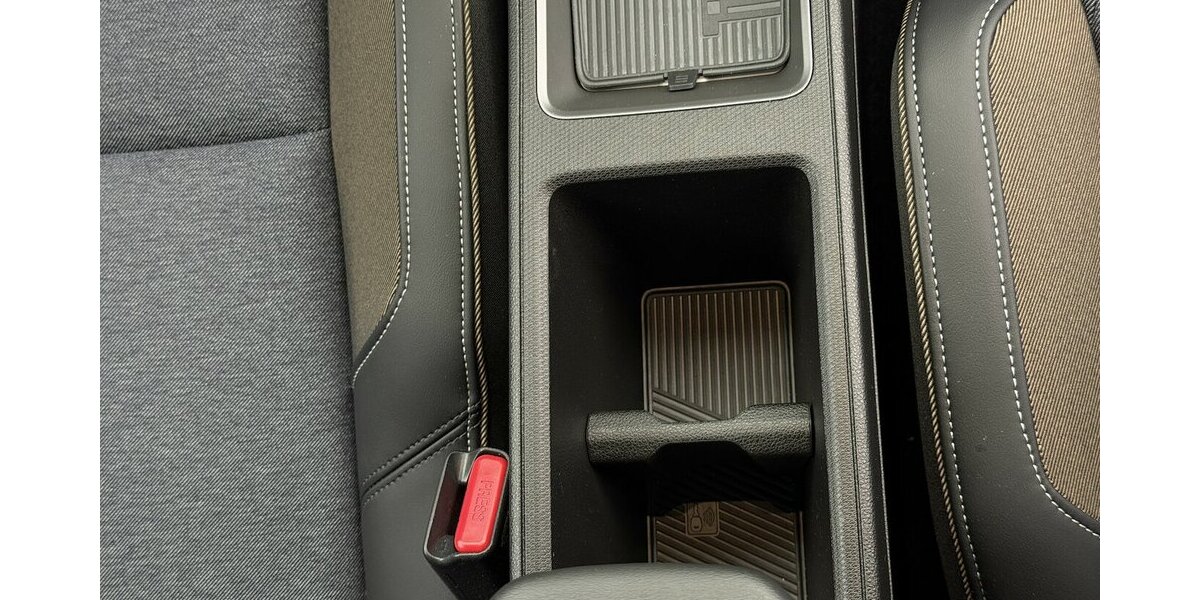 Renault R 5 E-Tech 150 Comfort Range Techno/SitzH/RFK 3.500 km 28.990 &euro; Donauwörth 86609