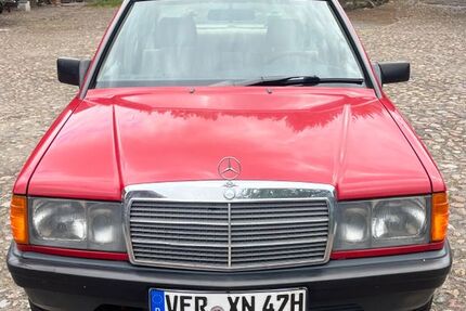 Mercedes-Benz 190 233.692 km 5.800 &euro; Oldenburg 26123