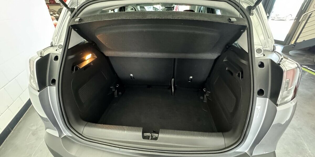 Opel Crossland Edition 1.2 LED Carplay Tempomat 35.600 km 12.120 &euro; Lich 35423