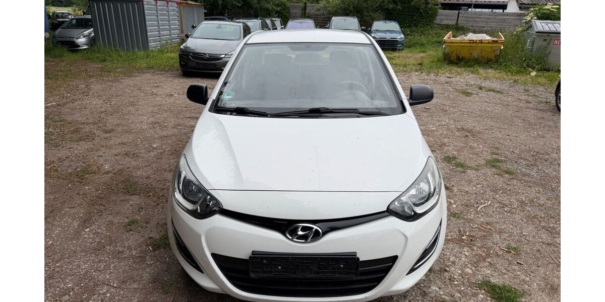 Hyundai i20 95.000 km 3.990 &euro; Bad Aibling 83043