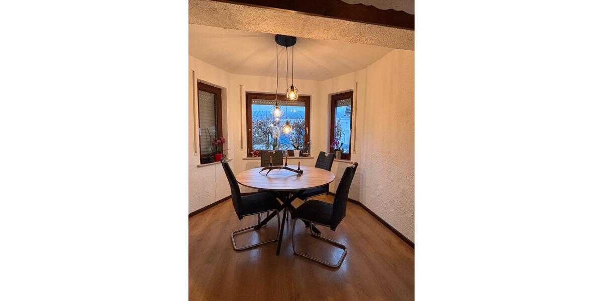 Etagenwohnung Boppard - 4 Zimmer, 114 m&sup2;, 1.050&euro; | Angebot:24803058