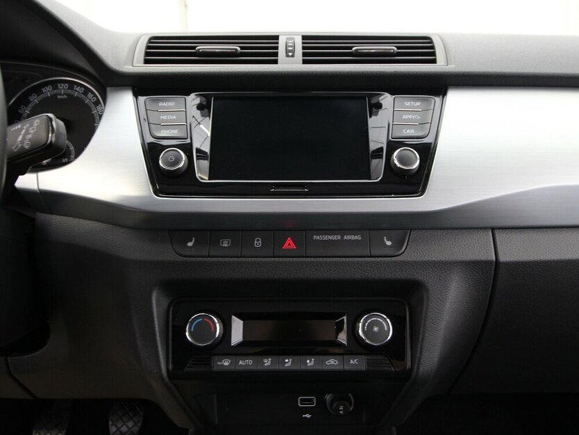 Fabia Combi TSI Ambition Plus KAMERA+SITZHEIZUNG