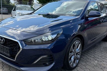 Hyundai i30 188.988 km 8.299 &euro; Hanau 63452