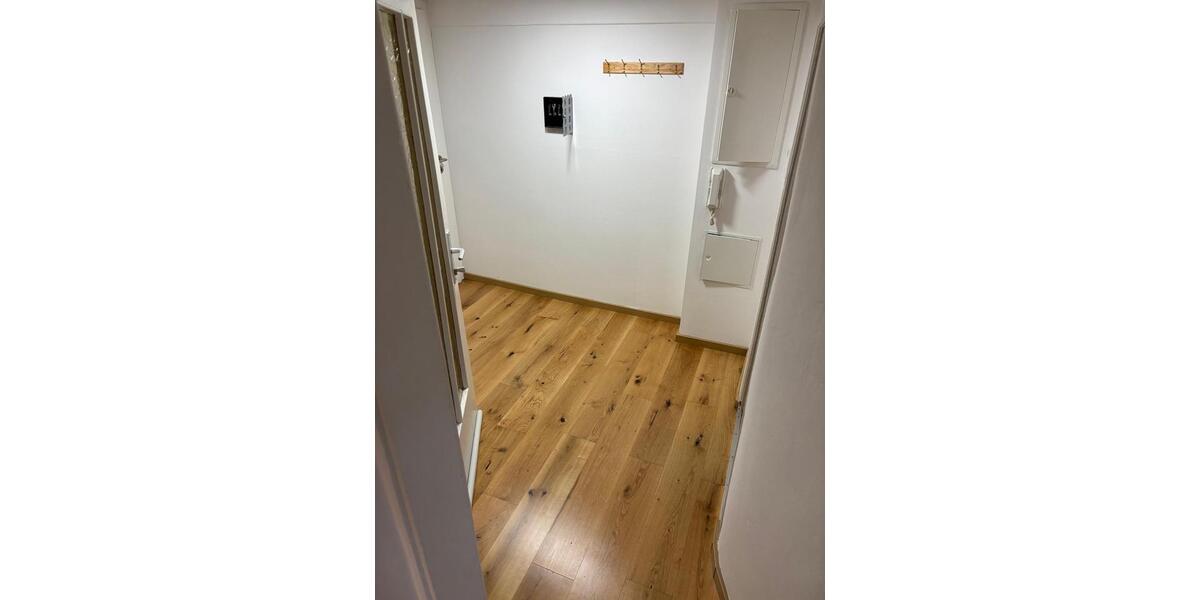 Etagenwohnung Bad Königshofen im Grabfeld - 6 Zimmer, 85 m&sup2;, 650&euro; | Angebot:24599995