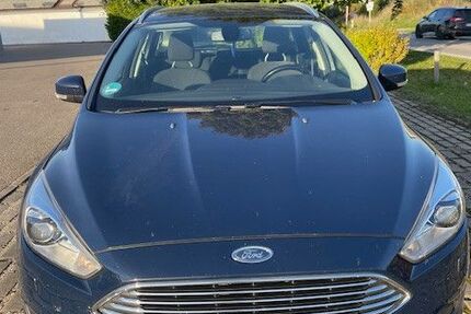 Ford Focus 272.000 km 5.900 € Erdweg 85253