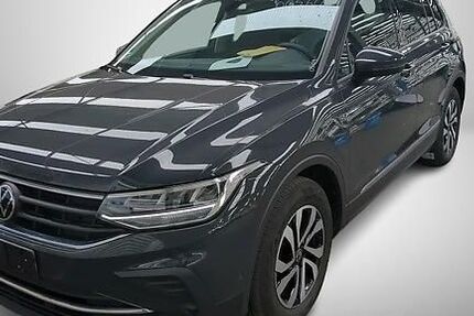 VW Tiguan 61.747 km 27.598 € Ergolding 84030