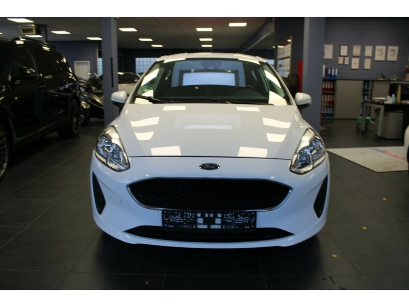 Ford Fiesta 1.1 - AHK - Klima - BT - 68.512 km 7.980 € Euskirchen 53881
