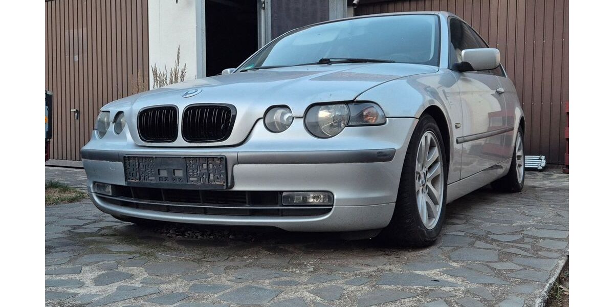 BMW 320 380.000 km 900 &euro; Gorden 03238