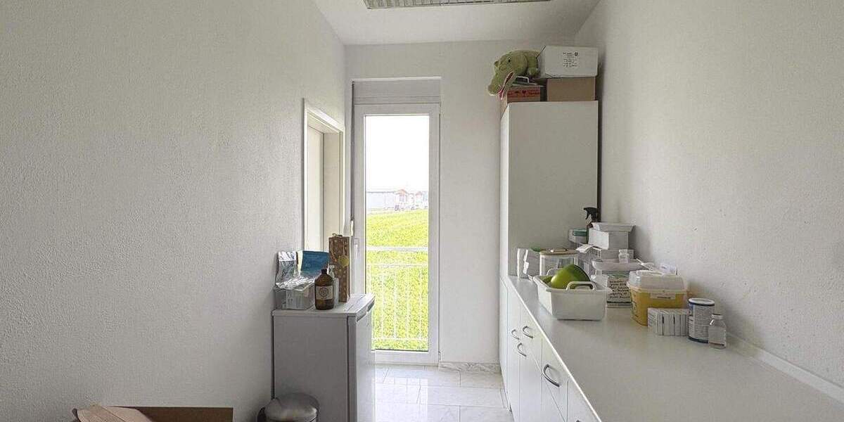 Gewerbeobjekt Ammerbuch Altingen - 2.200&euro; | Angebot:24486959