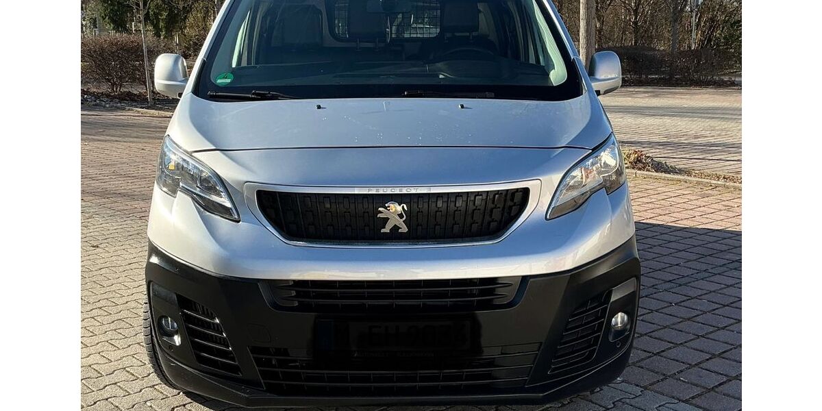 Peugeot Expert 120.000 km 12.900 € München 81241